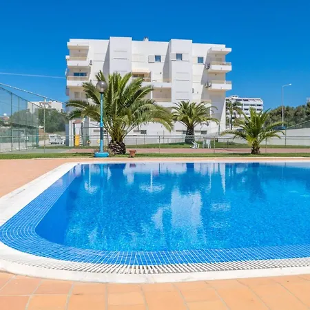 Apartment #11 Sea View City Swiming Pool Tenis Court Garage